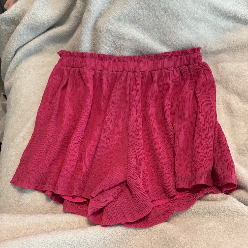 Lulus size medium pink Flowy high rise shorts